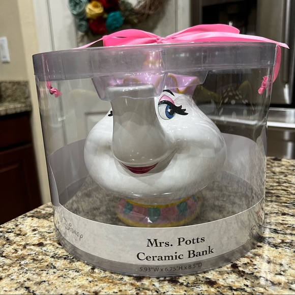 Disney Beauty And The Beast Mrs. Potts Ceramic Coin Bank - Picture 3 of 8